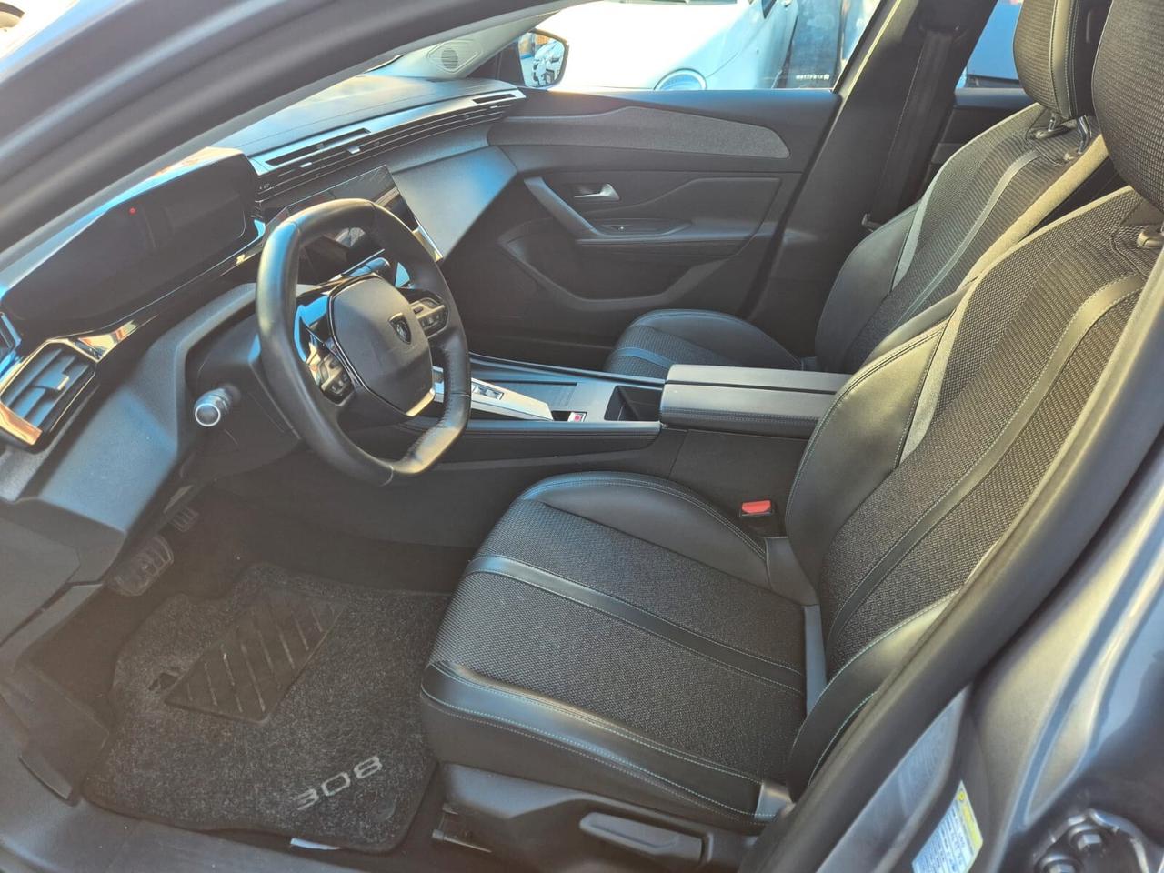 Peugeot 308 BlueHDi 130 S&S SW Allure