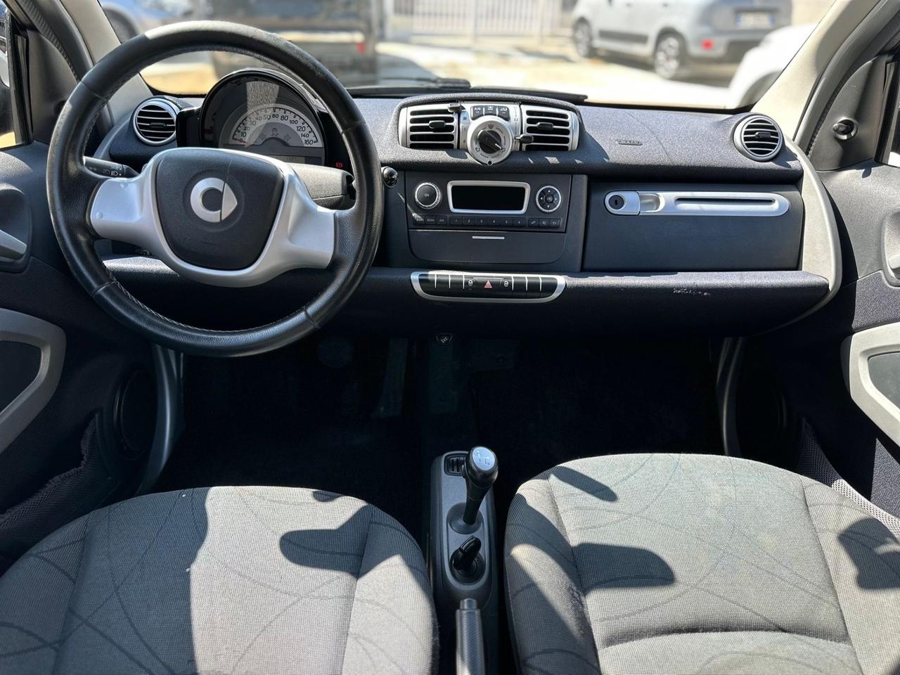 Smart ForTwo 1000 52 kW MHD coupé pure