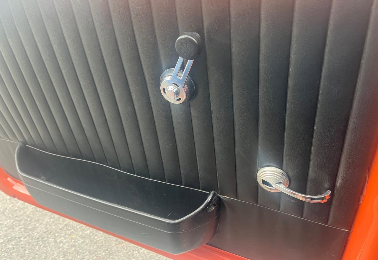 Fiat 500 L -auto d’epoca disponibile-