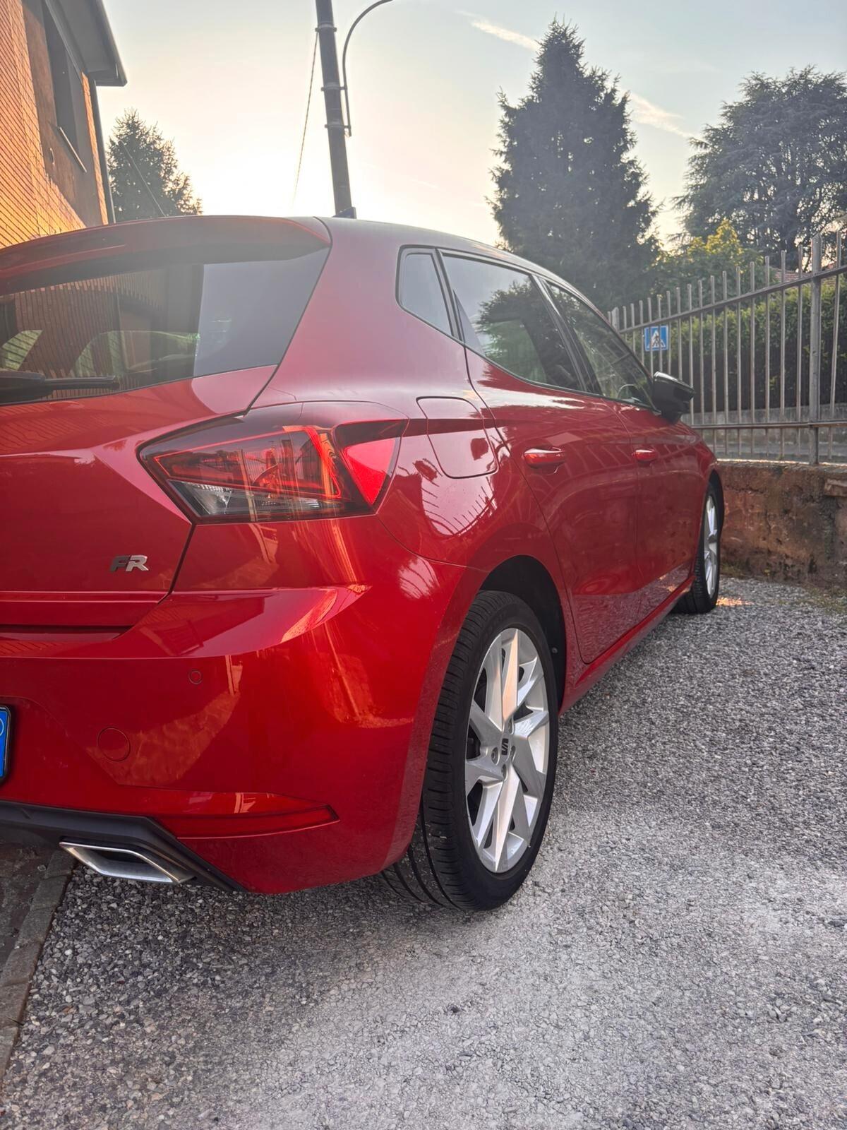 Seat Ibiza 1.0 EcoTSI 95 CV 5 porte FR