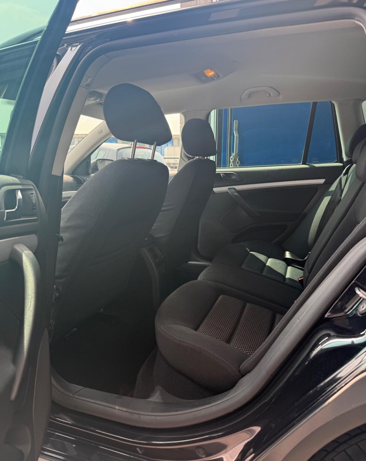 Skoda Octavia 2.0 TDI F.AP. 4x4 Wagon Scout 140CV