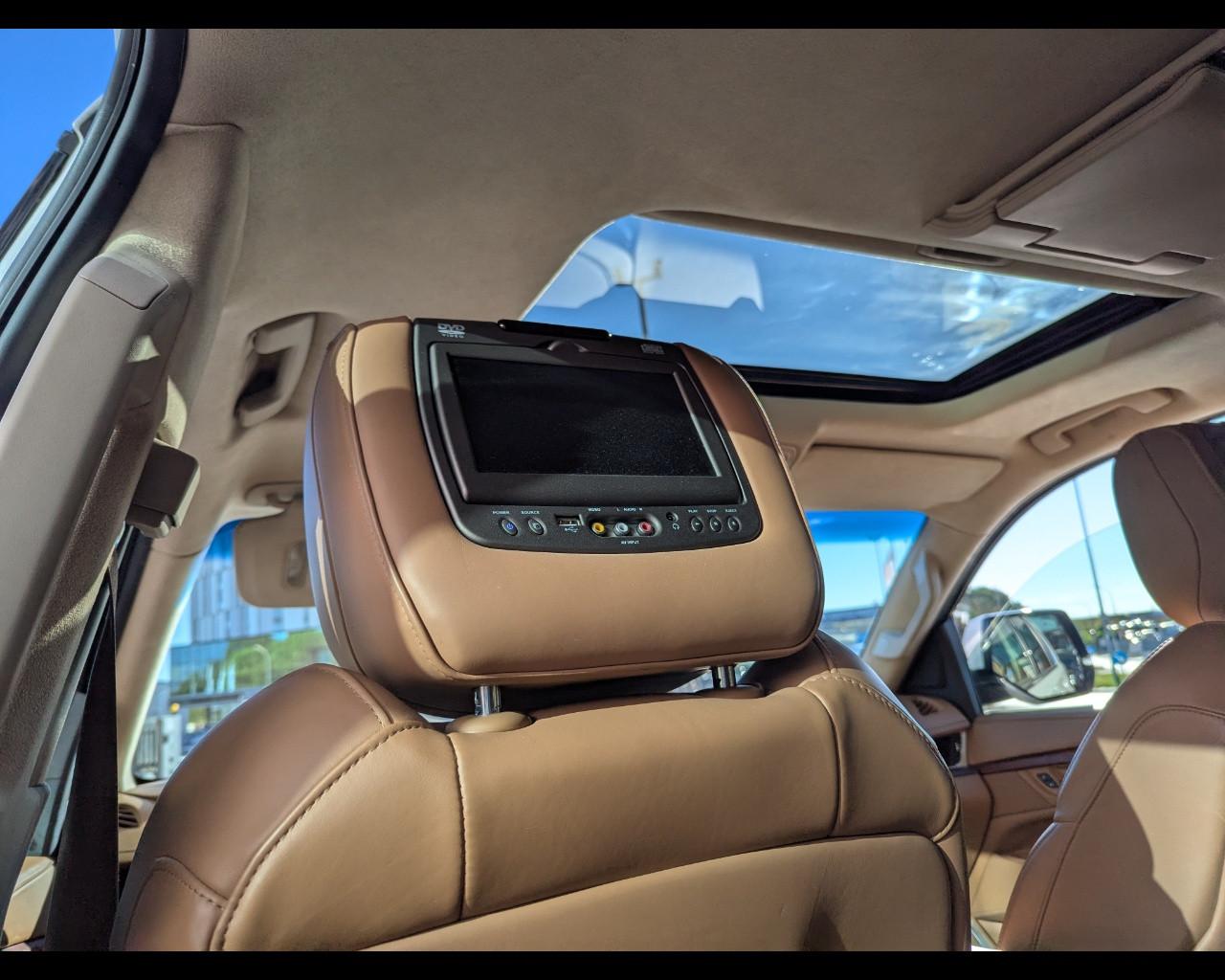 CADILLAC Escalade(2015-2019) - Escalade 6.2L V8 AT AWD Platinum