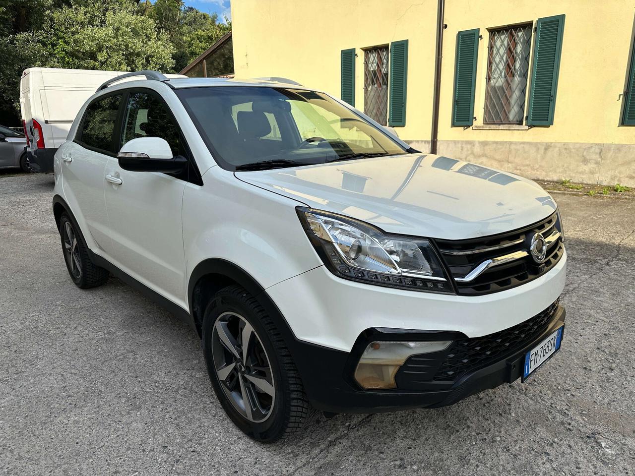 Ssangyong Korando 2.0 2WD MT GPL Limited