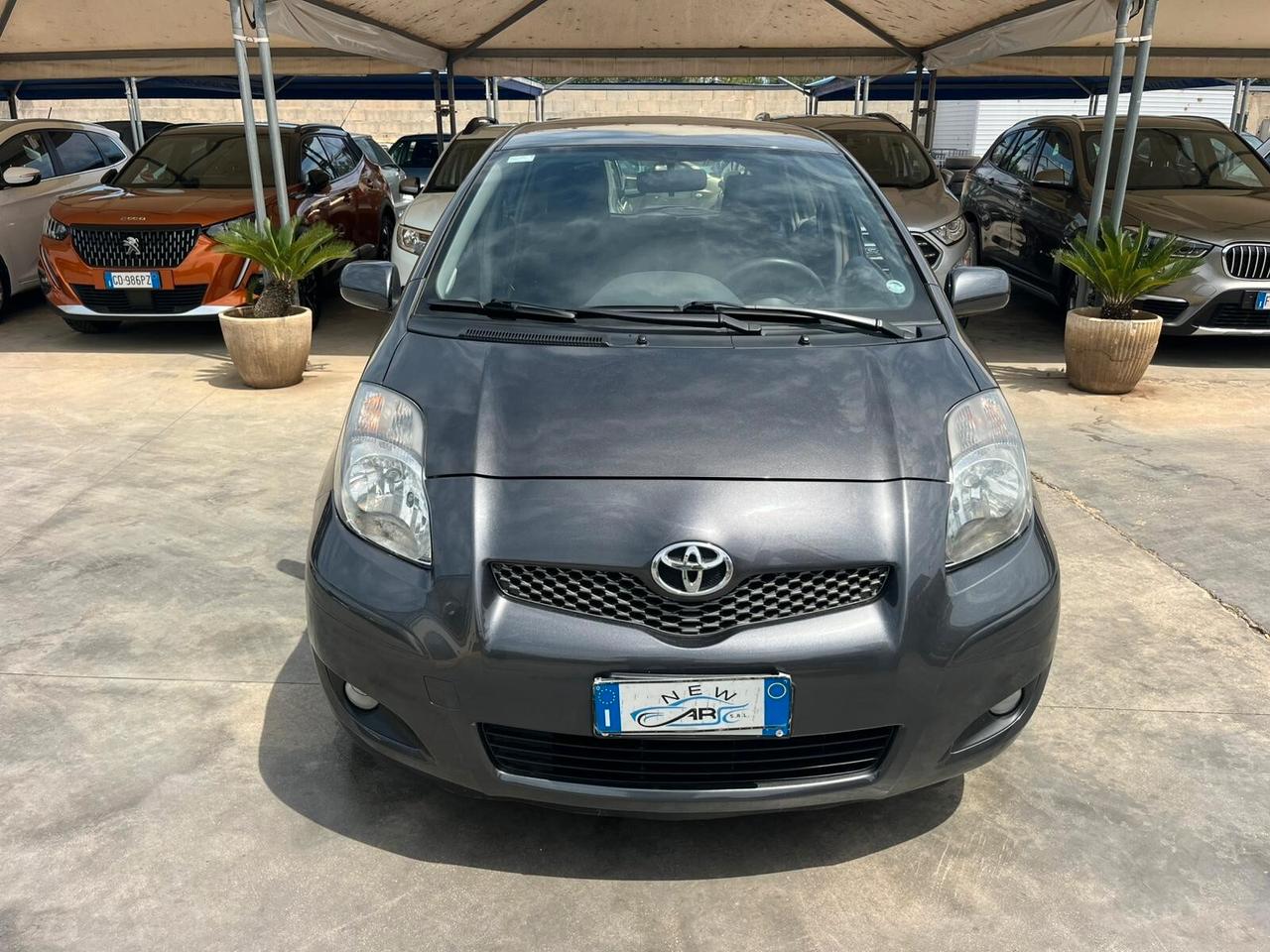 Toyota Yaris 1.0 5 porte Now GPL