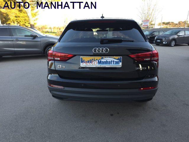 AUDI Q3 35 TDI S tronic Business
