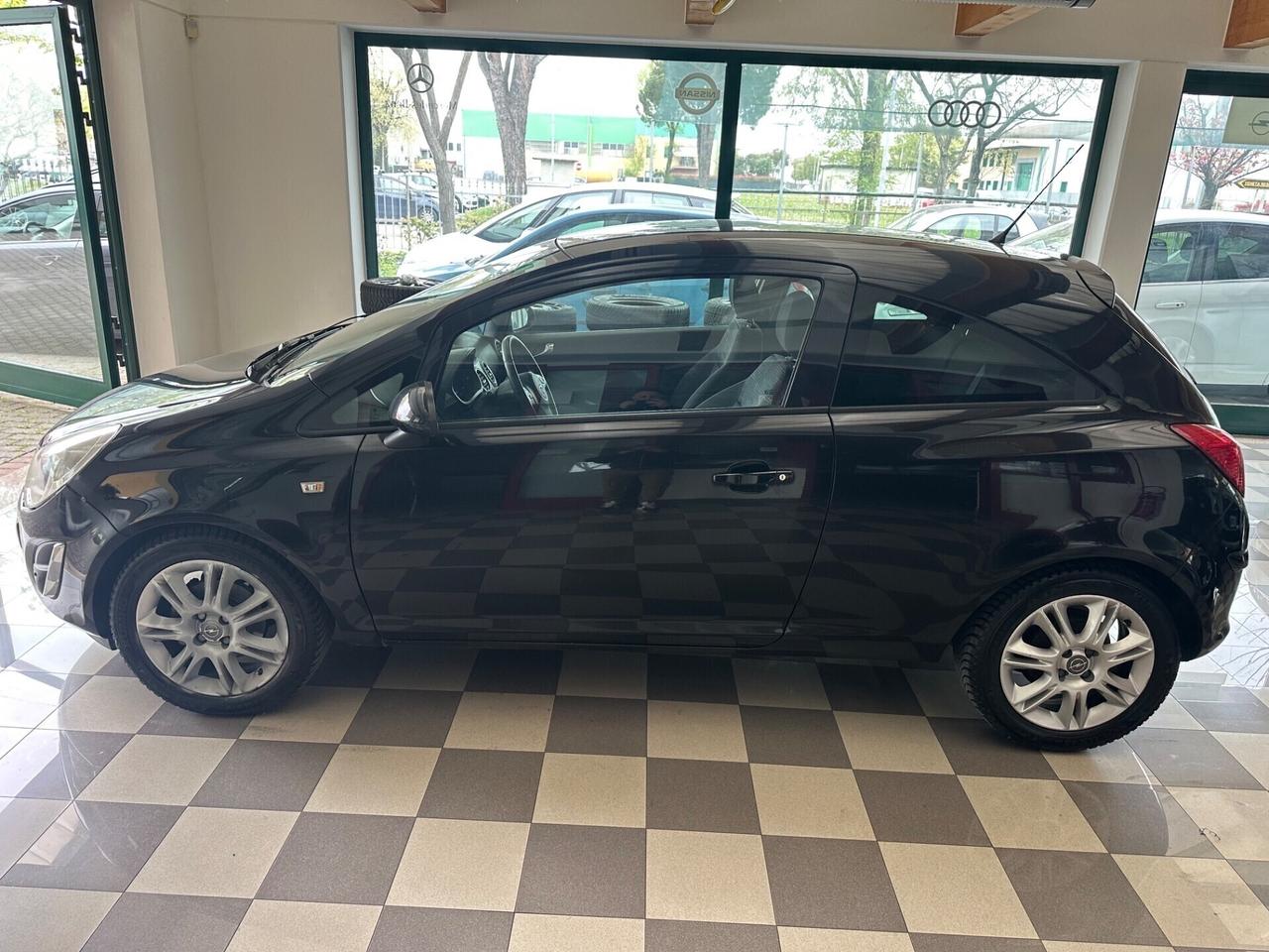 Opel Corsa 1.3 CDTI 75CV Neopatentati