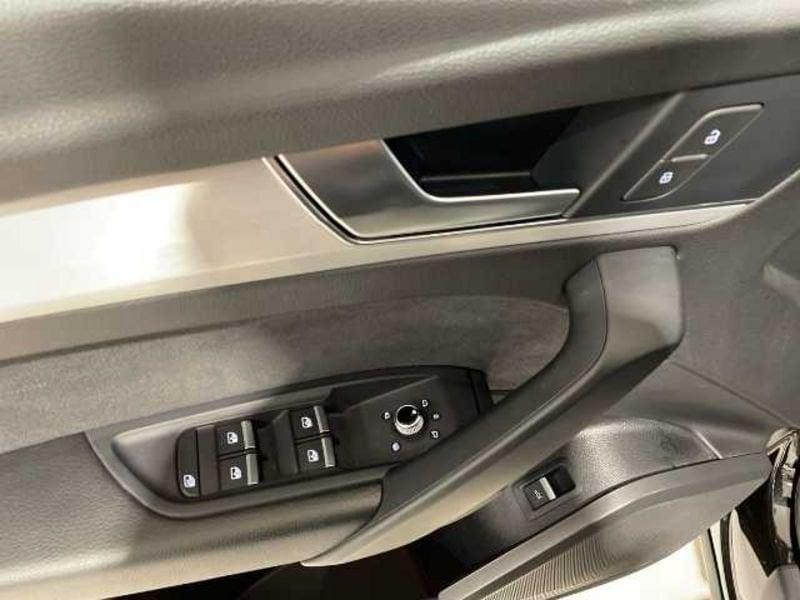 Audi Q5 Sportback 40 2.0 tdi mhev 12V S line quattro s-tronic