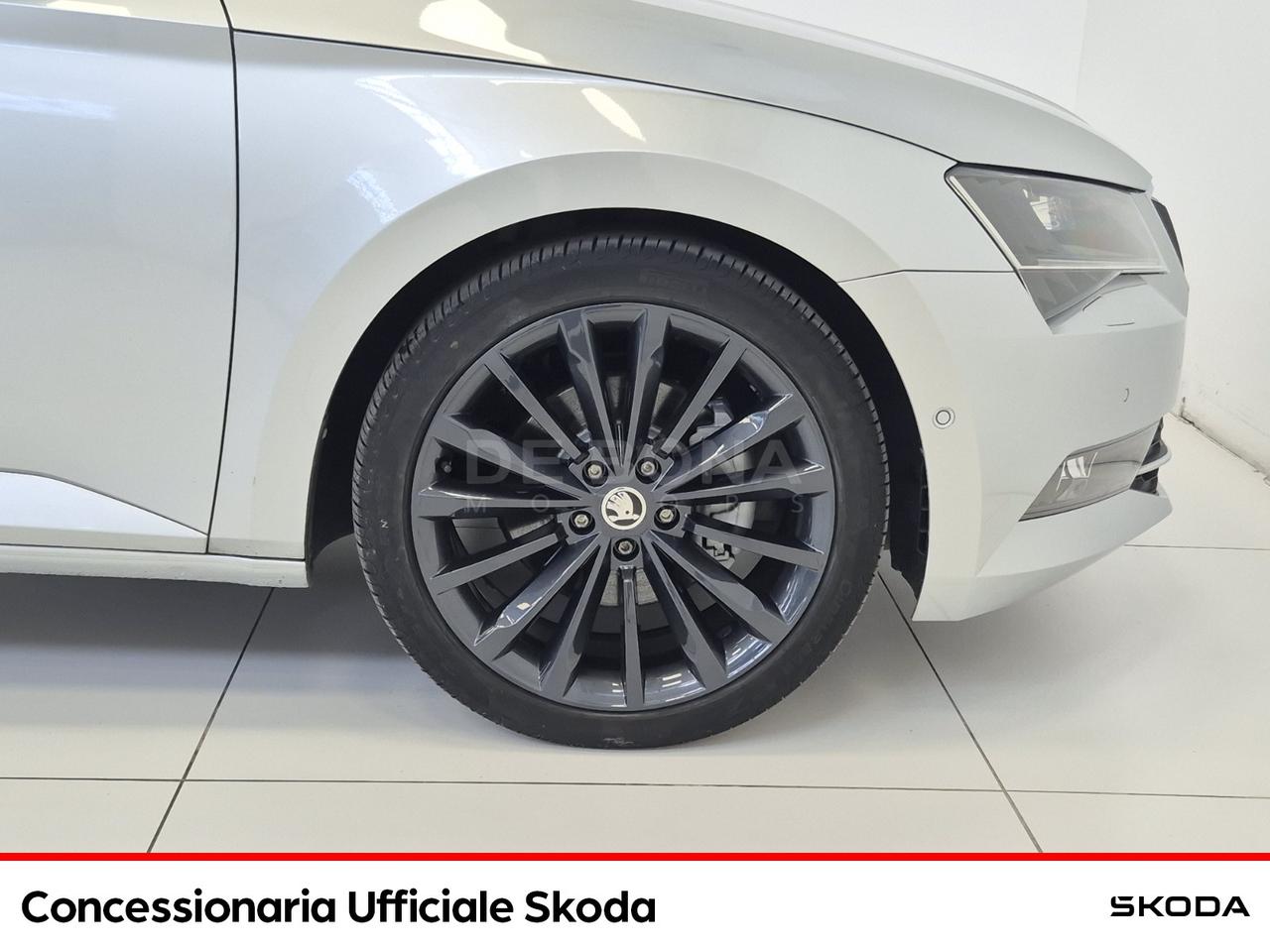 Skoda Superb wagon 2.0 tdi laurin&klement 4x4 190cv dsg my18