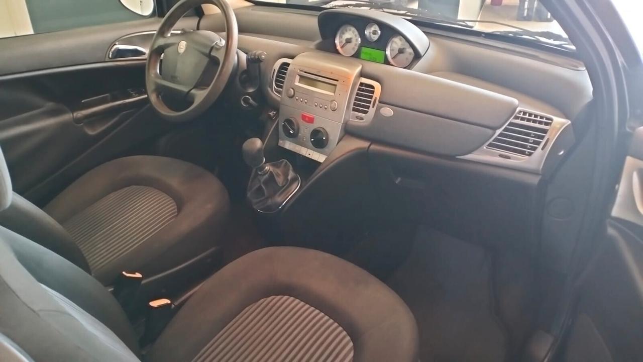 Lancia Ypsilon 1.2 oro 60cv GPL