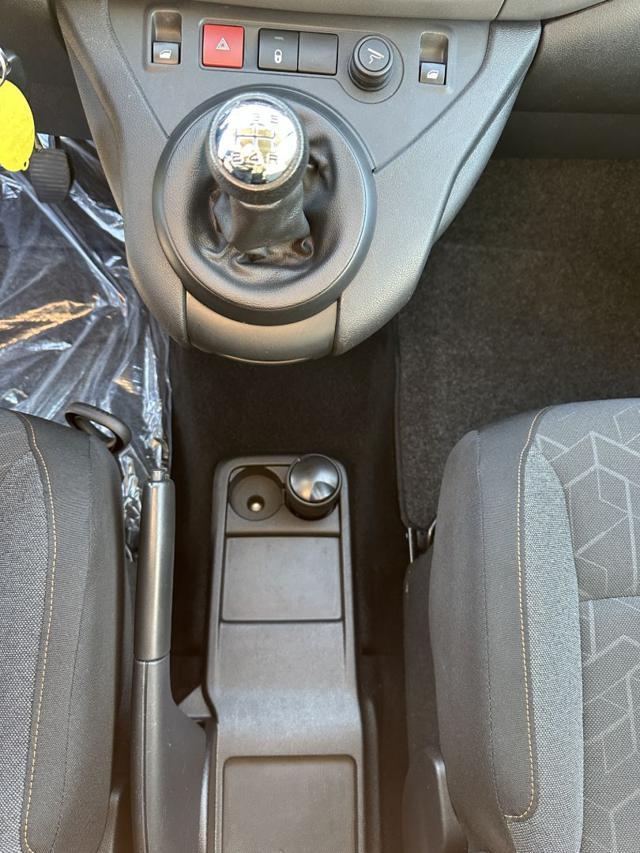 PEUGEOT Partner Tepee BlueHDi DANGEL 4x4 Active Traction Control