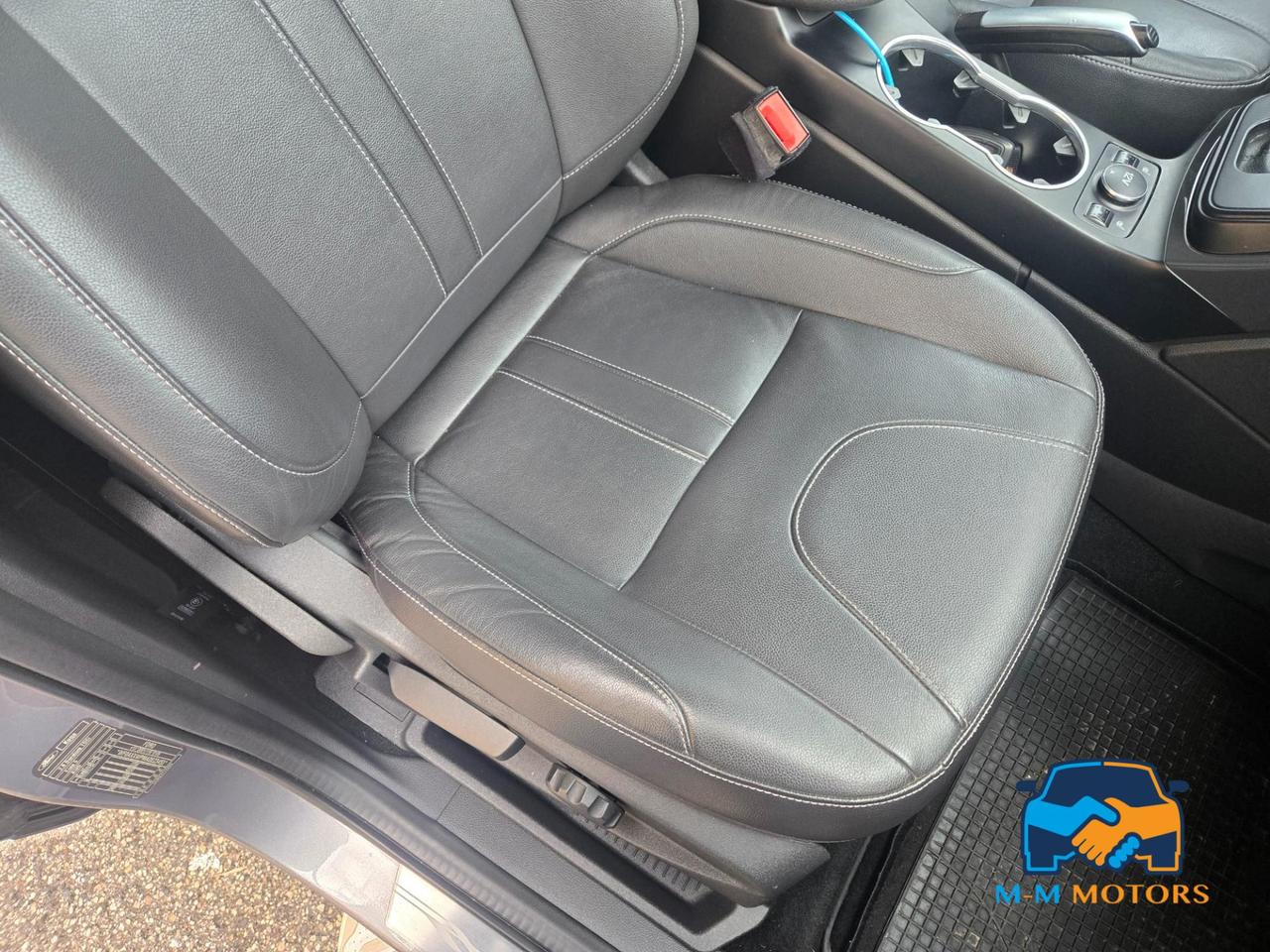 Ford Kuga 2.0 tdci Titanium 4wd 140cv powershift