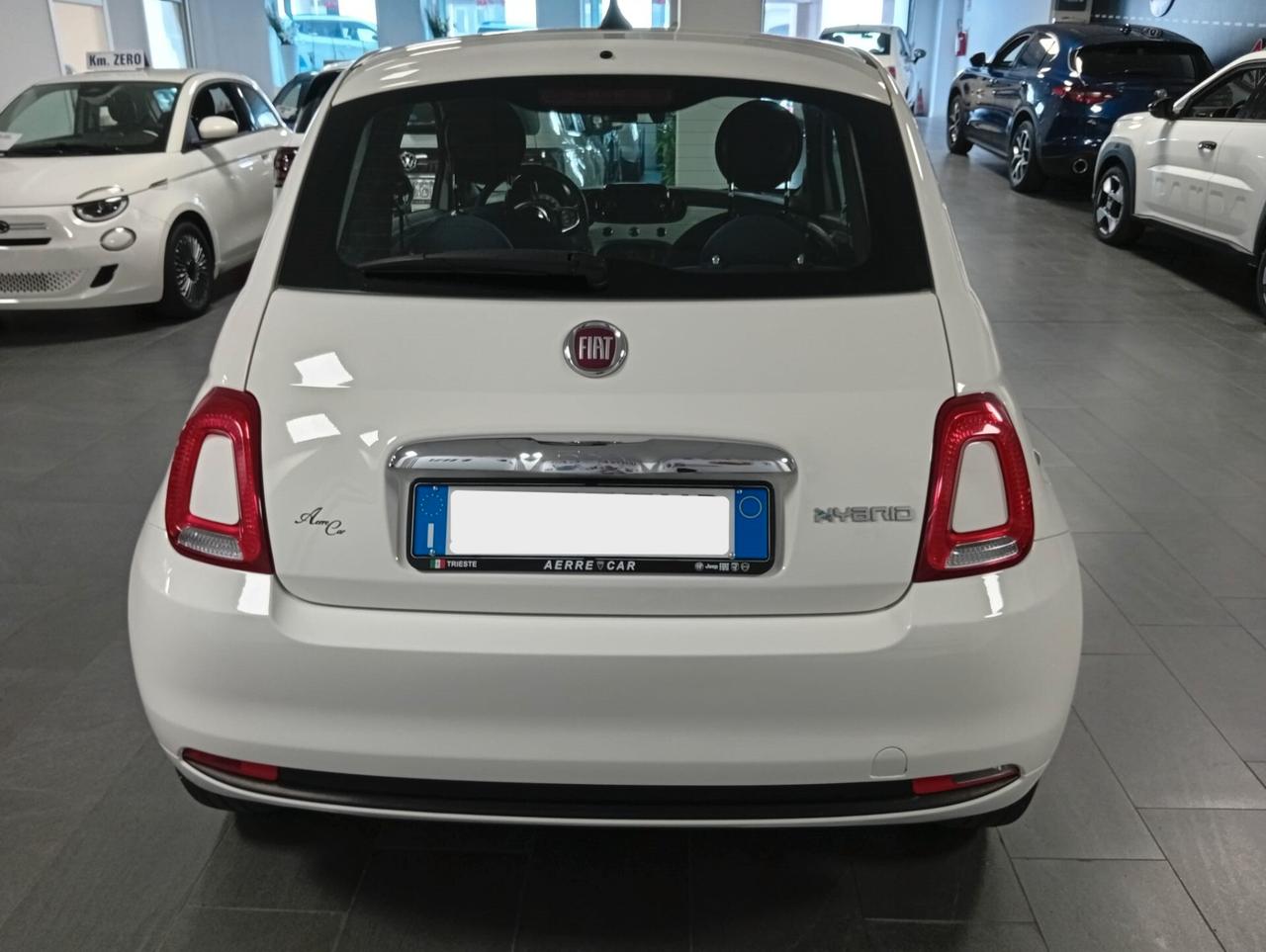 Fiat 500 1.0 Hybrid Red