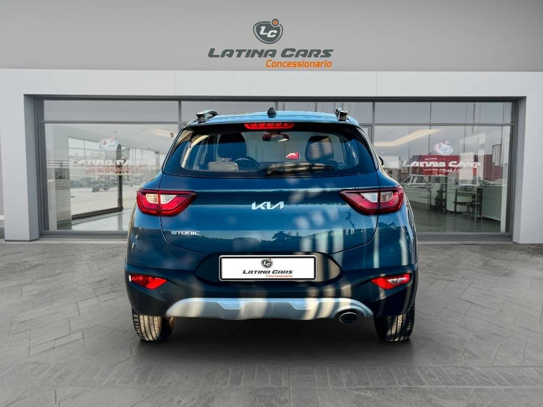 Kia Stonic 1.0 t-gdi mhev Urban 100cv CON TELECAM E CARPLAY