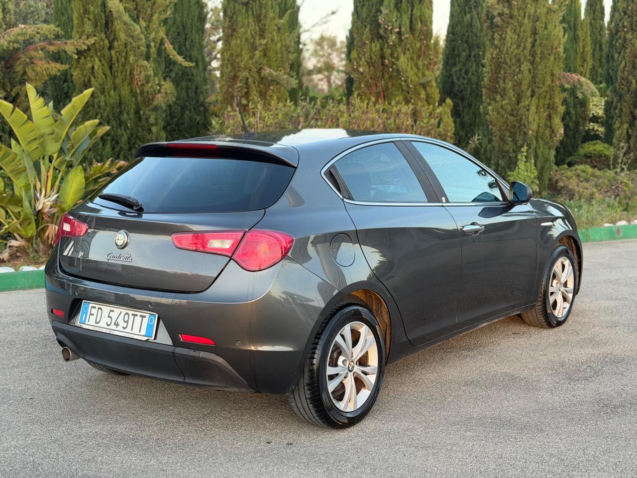 ALFA ROMEO GIULIETTA 1.6 JTDm-2 105cv EXCLUSIVE (77kw)