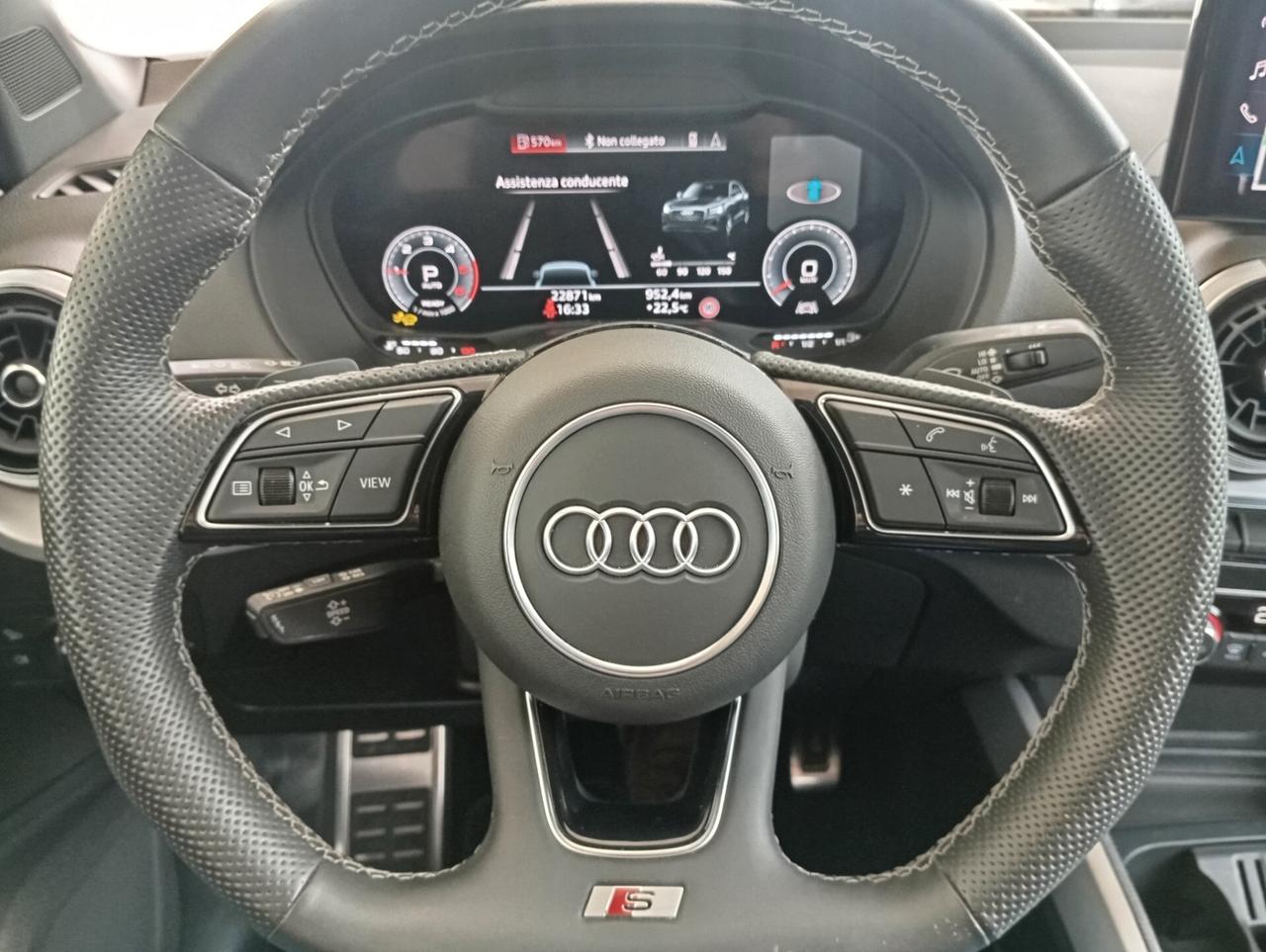 Audi Q2 35 TDI S tronic line