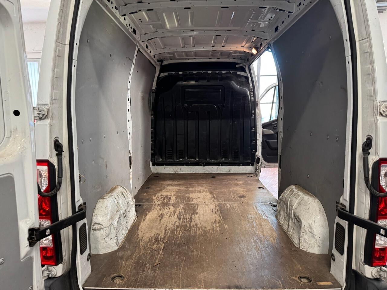 Renault Master T28 2.3 dCi/135 PC-TN Furgone Twin Turbo S&S E5