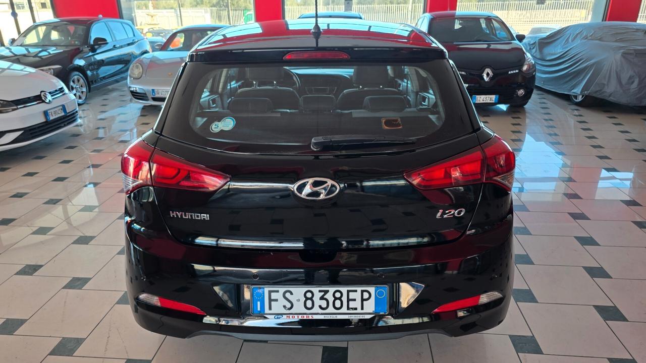 Hyundai i20 1.2 84 CV 5 porte Style