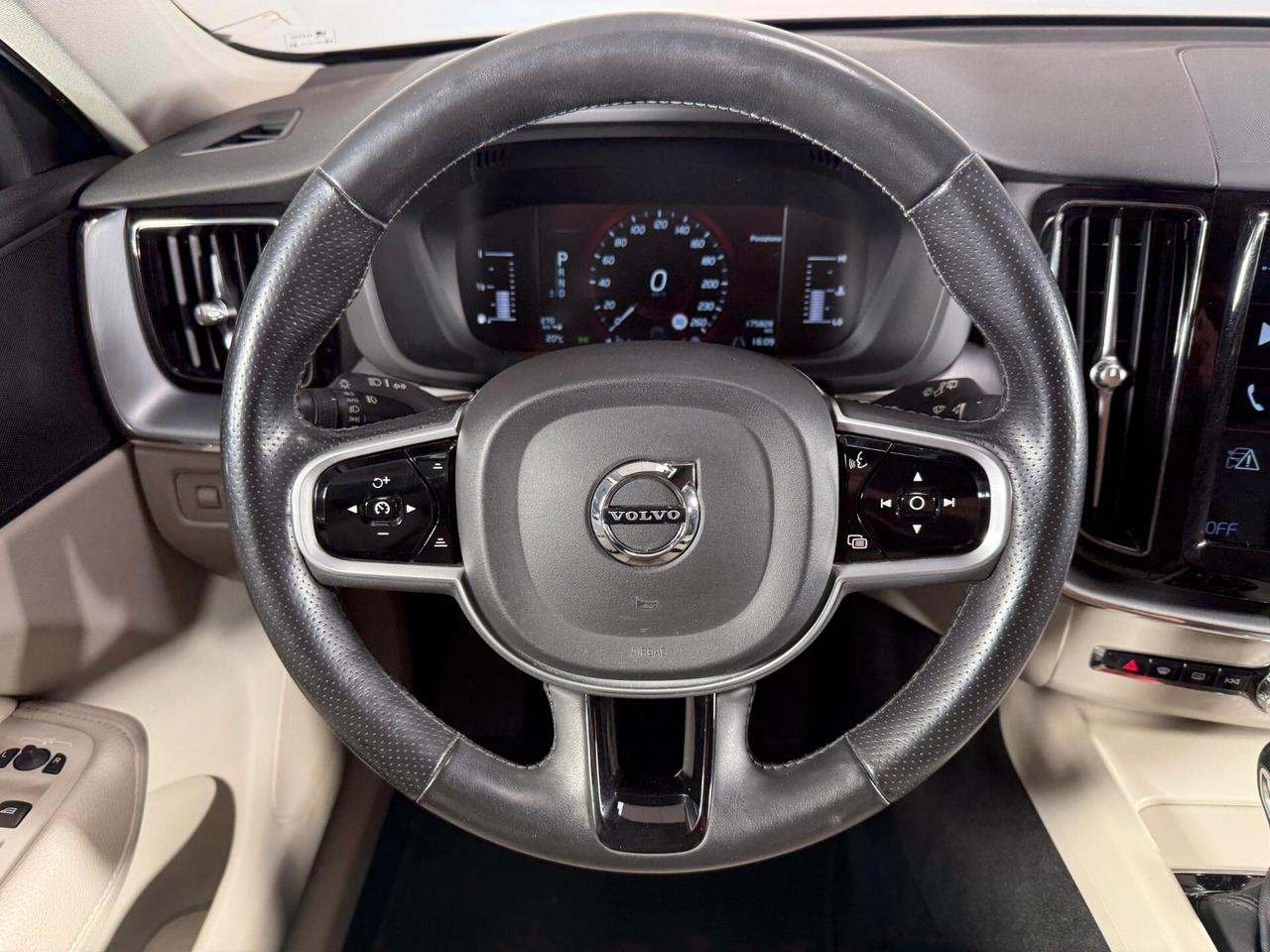 Volvo XC 60 XC60 D4 AWD Geartronic Inscription