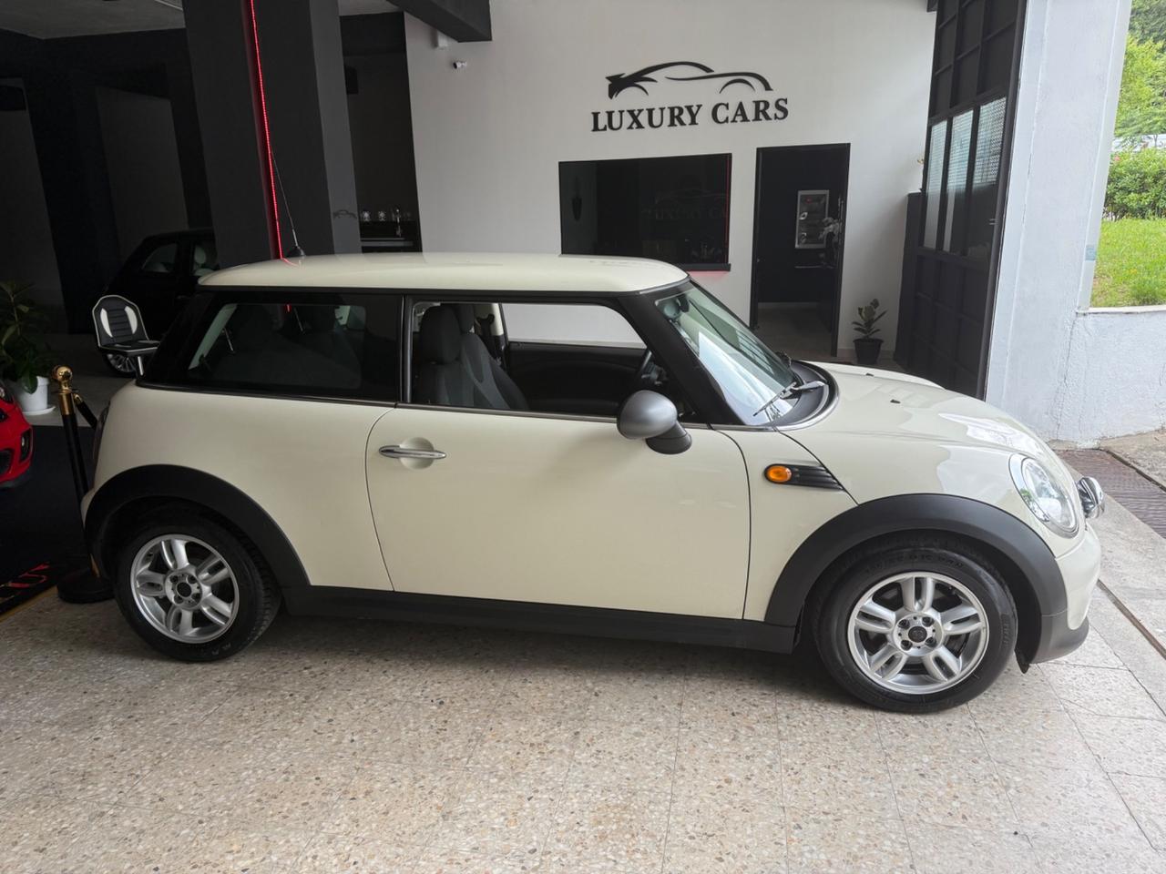 Mini Cooper D 2011