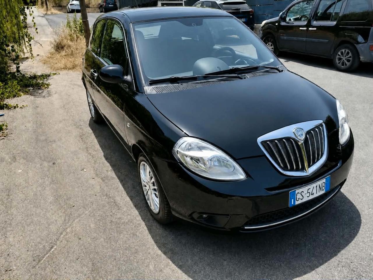 Lancia Ypsilon 1.4 Ecochic GPL - NUOVA