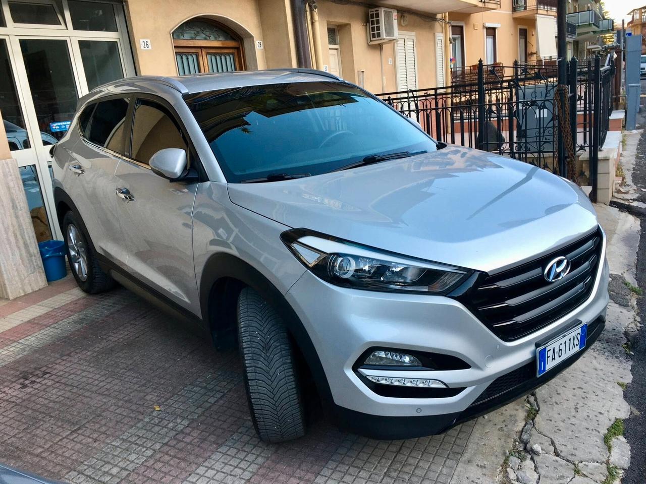 Hyundai Tucson 1.7 CRDi XPossible - 2015
