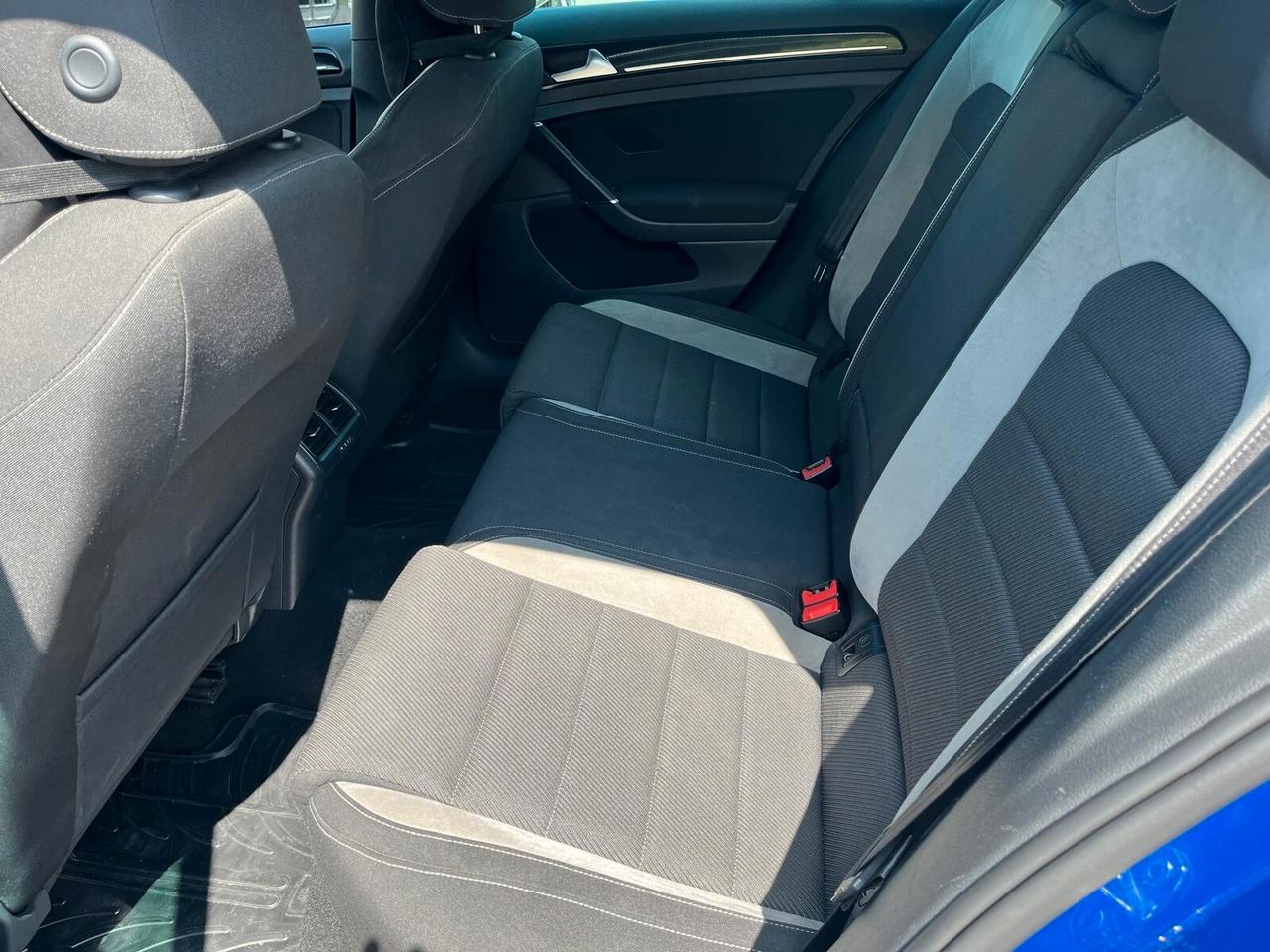 Volkswagen Golf R 2.0 DSG 5p.