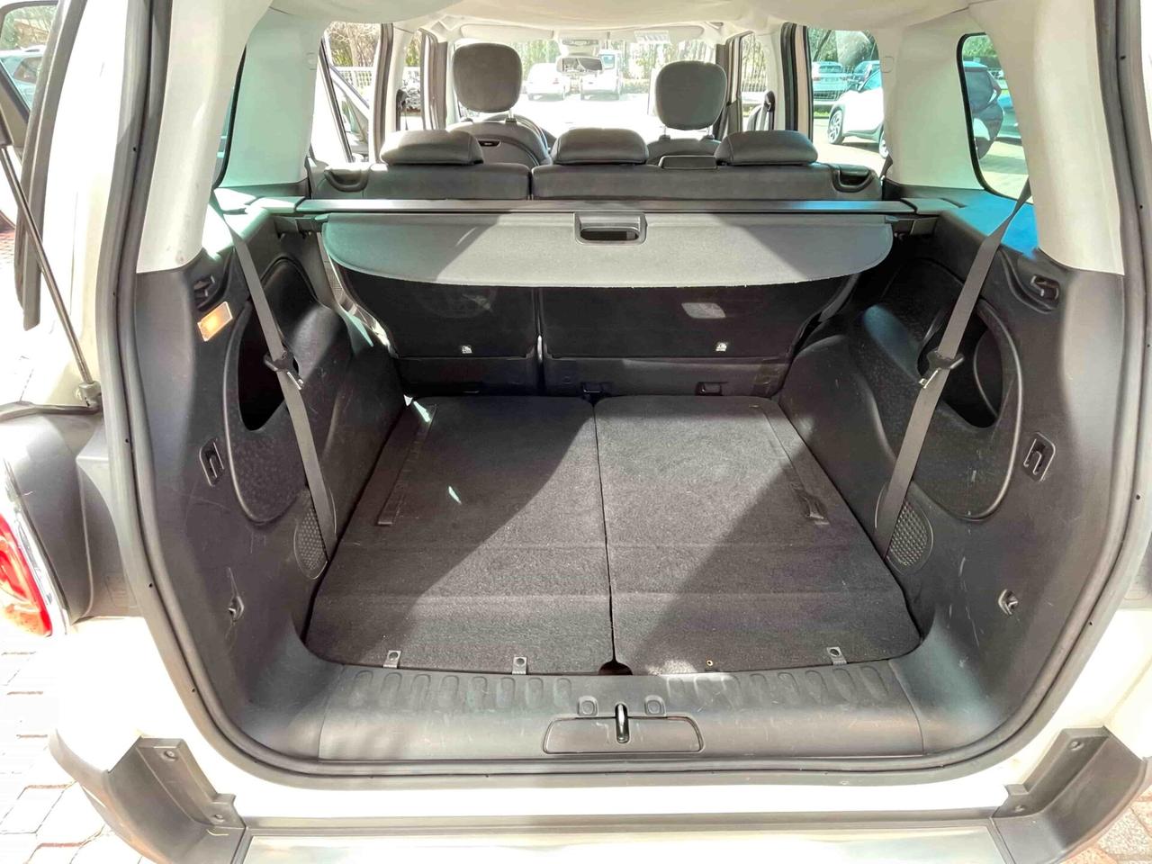 Fiat 500L Living 1.6 Multijet 105 CV Lounge 7 POSTI / NEOPATENTATI