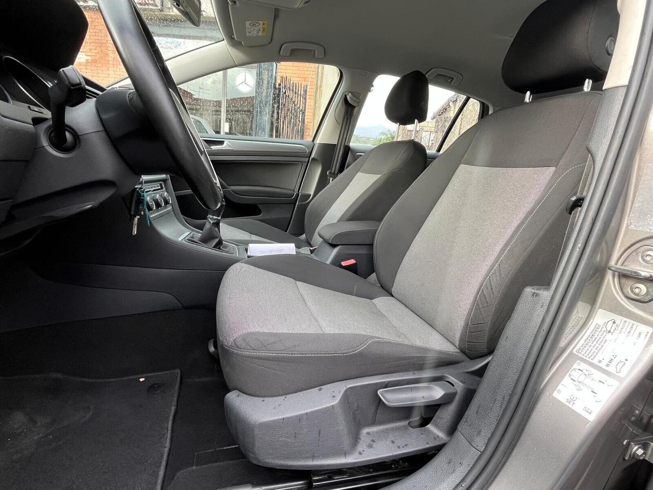 Volkswagen Golf 1.6 TDI 5p. Highline BlueMotion Technology