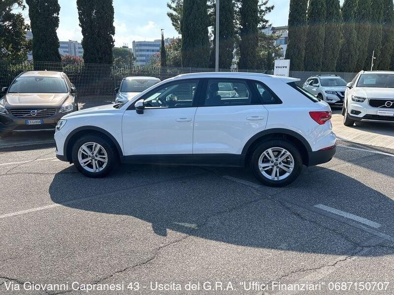 Audi Q3 35 TDI S tronic Business