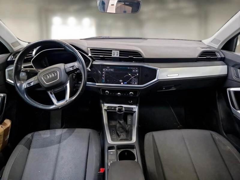 Audi Q3 35 TDI S tronic Business Advanced