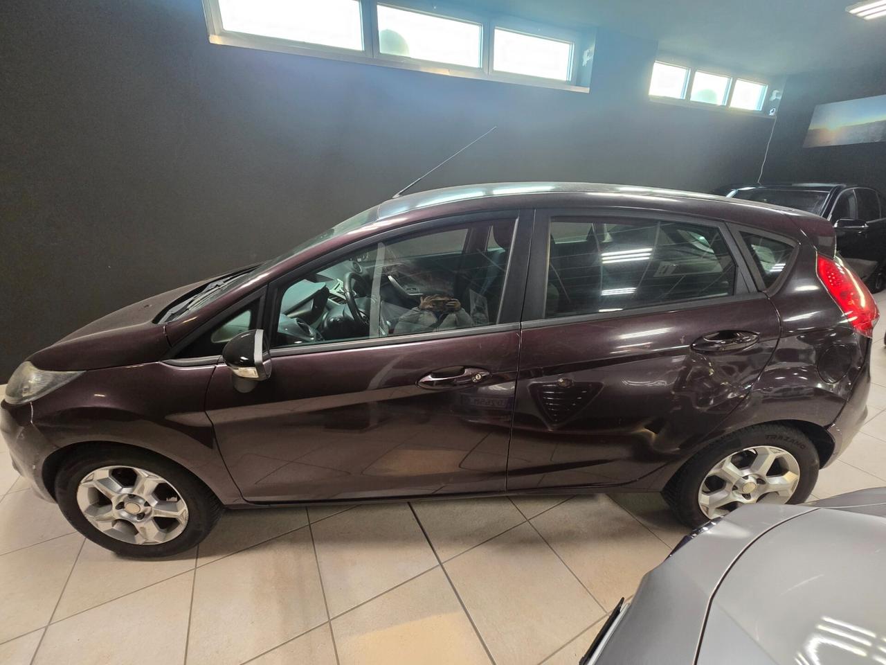 Ford Fiesta 1.4 5 porte Bz.- GPL Titanium