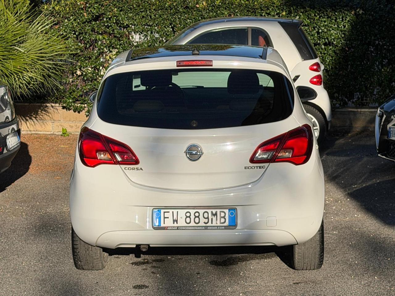 Opel Corsa 1.4 90CV GPL Tech Coupé Black Edition