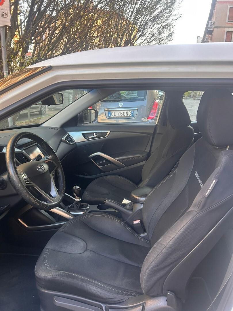 Hyundai Veloster tagliandi certificati