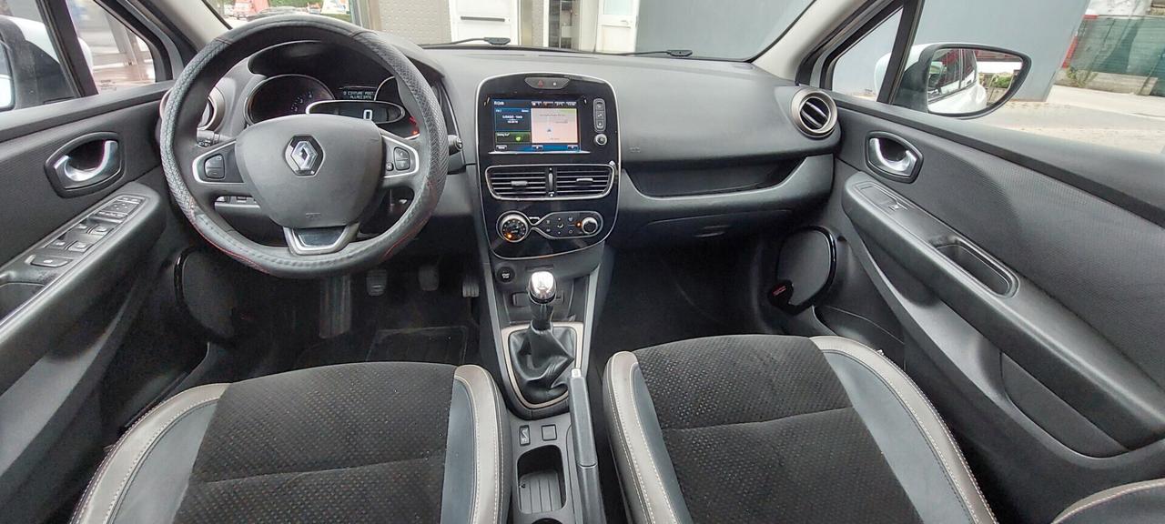 CLIO 1,5 DIESEL 90 CV DUEL NAVIGATORE LED CRUISE SENSORI X NEOPATENTATI IMPECCABILE