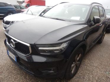 VOLVO XC40 D3 Business *Navi,Sensori,LED*