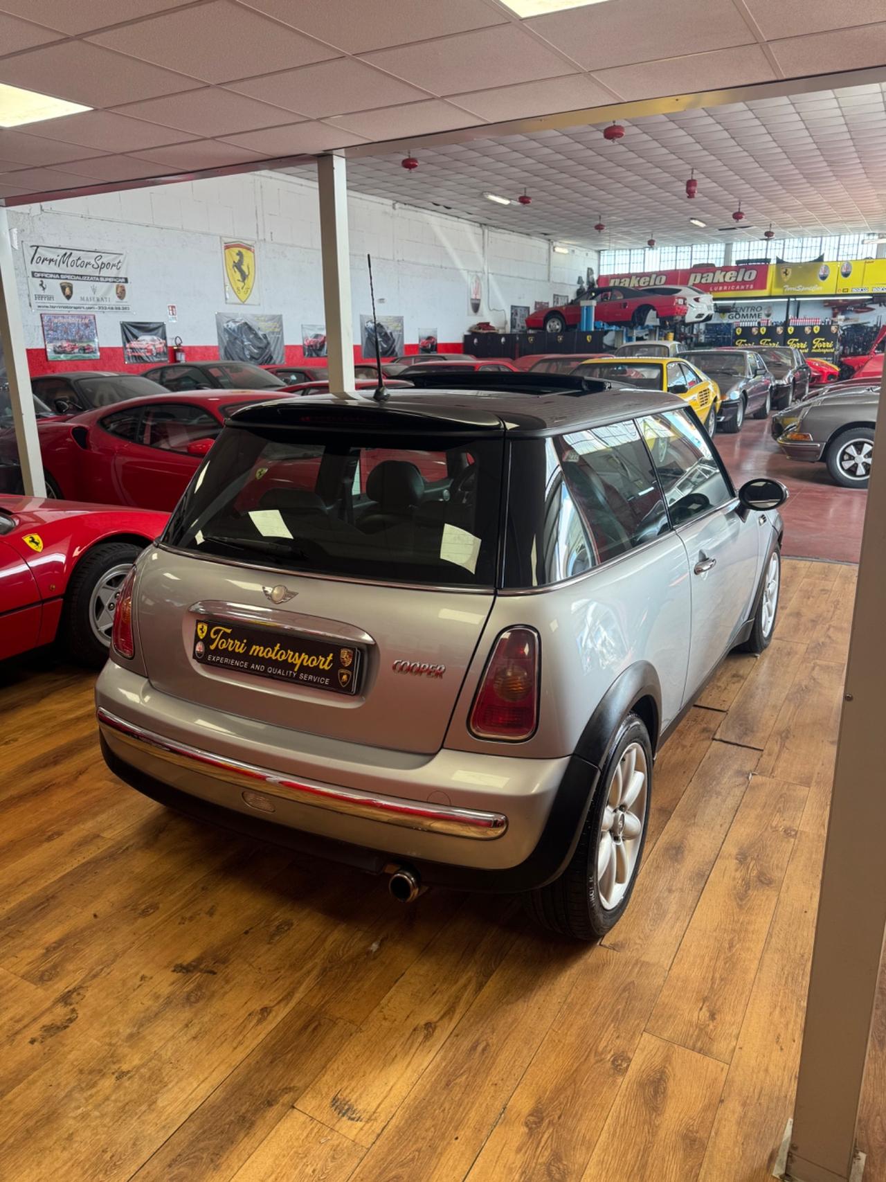 Mini 1.6 Cooper doppio tetto panoramico ottime condizioni
