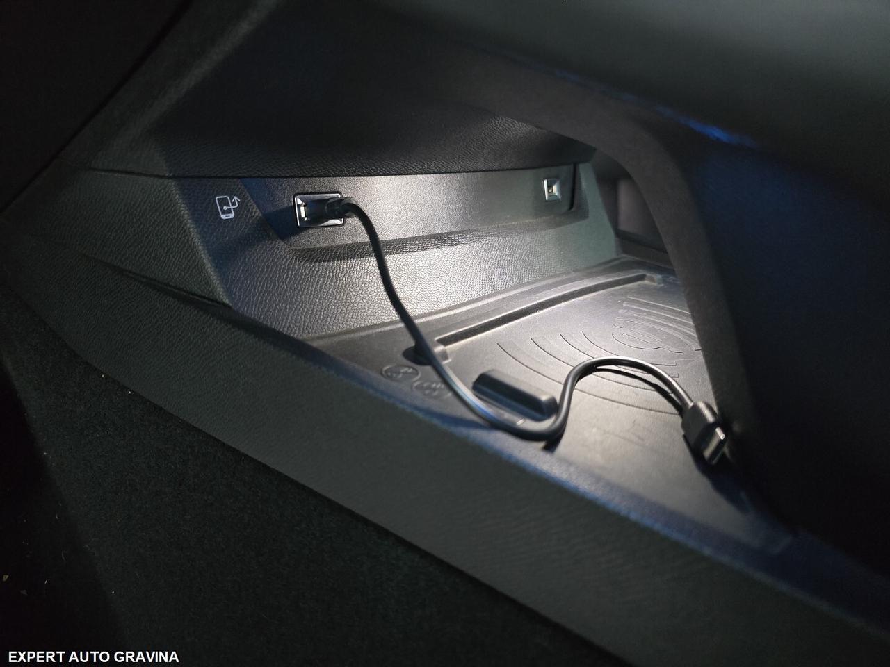 PEUGEOT 508sw 225cv HYBRID PLUG-IN GT LINE INTROVA