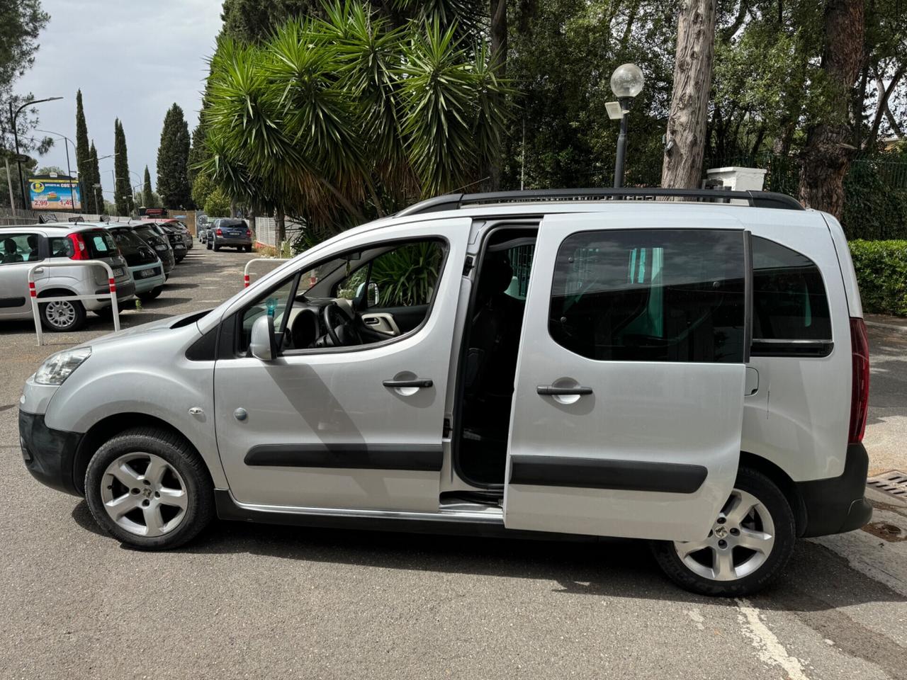 Peugeot Partner 1.6 Dci Diesel 5 posti - 2014