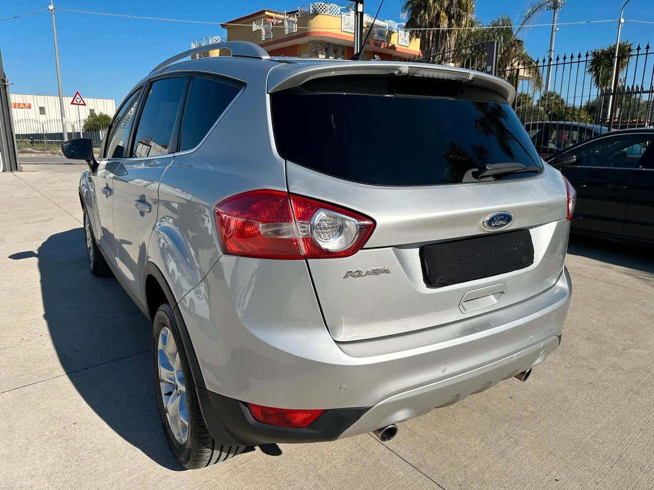 Ford Kuga 2.0 TDCi 140 CV Titanium