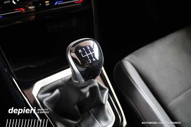 Volkswagen T-Roc 1.0 TSI Style Black -Ok Neop