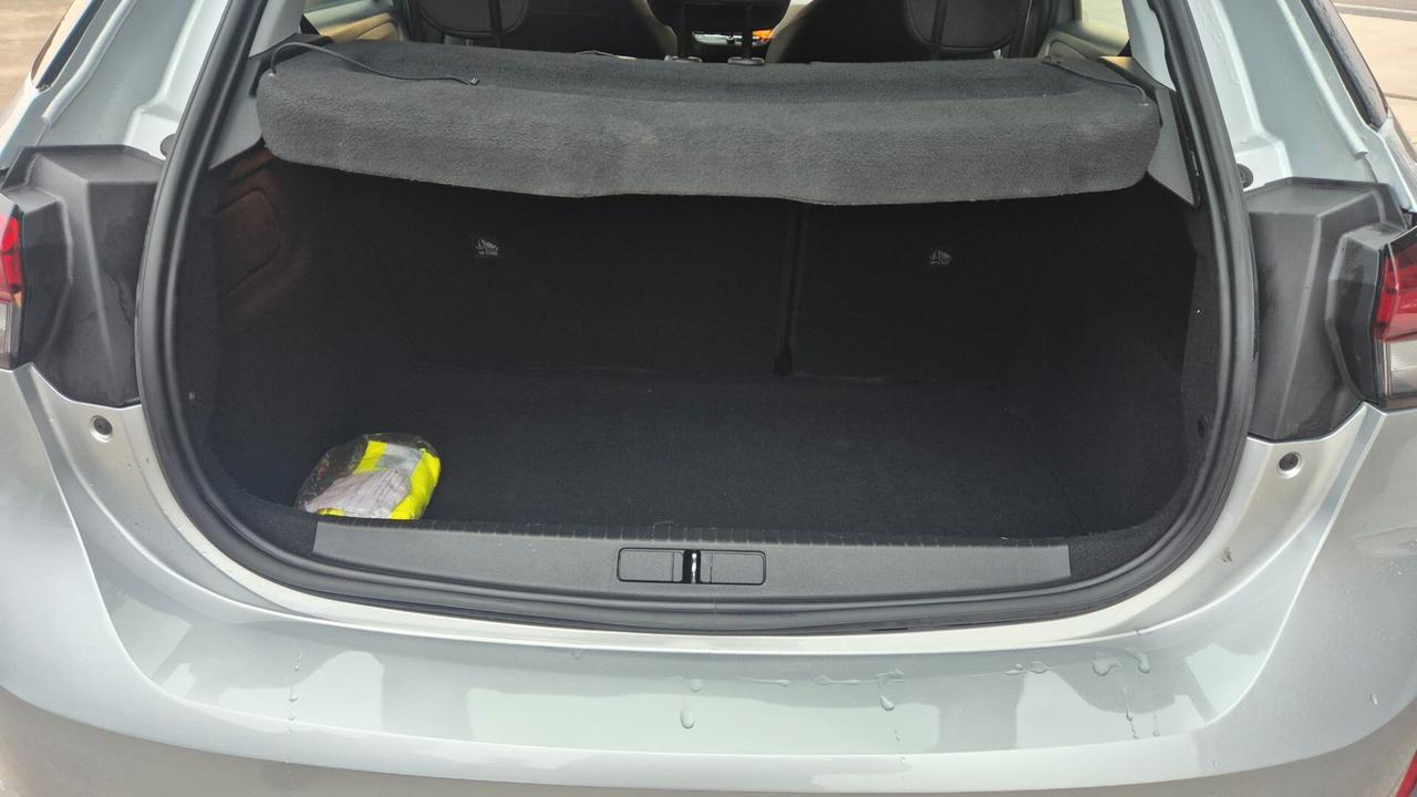 Opel Corsa 1.2 Edition