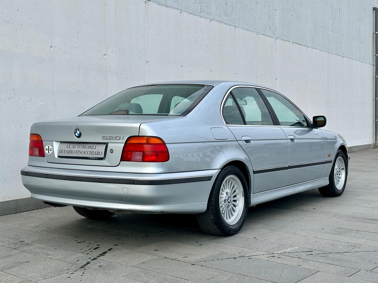 Bmw 520 520i 24V cat Automatica