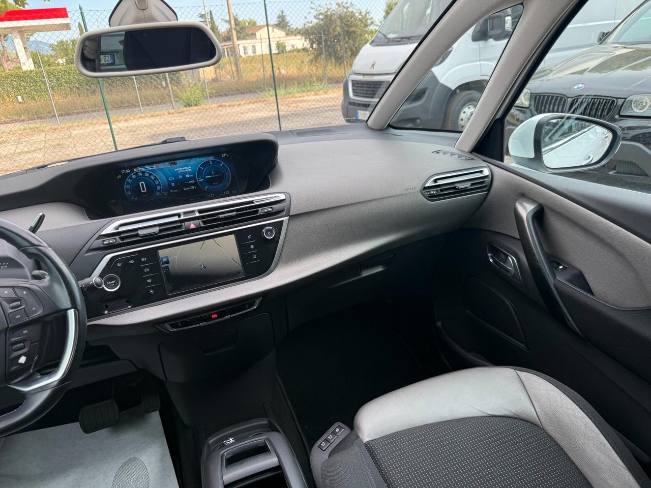"FULL FULL" Citroen C4 Picasso BlueHDi 150 cv EAT6