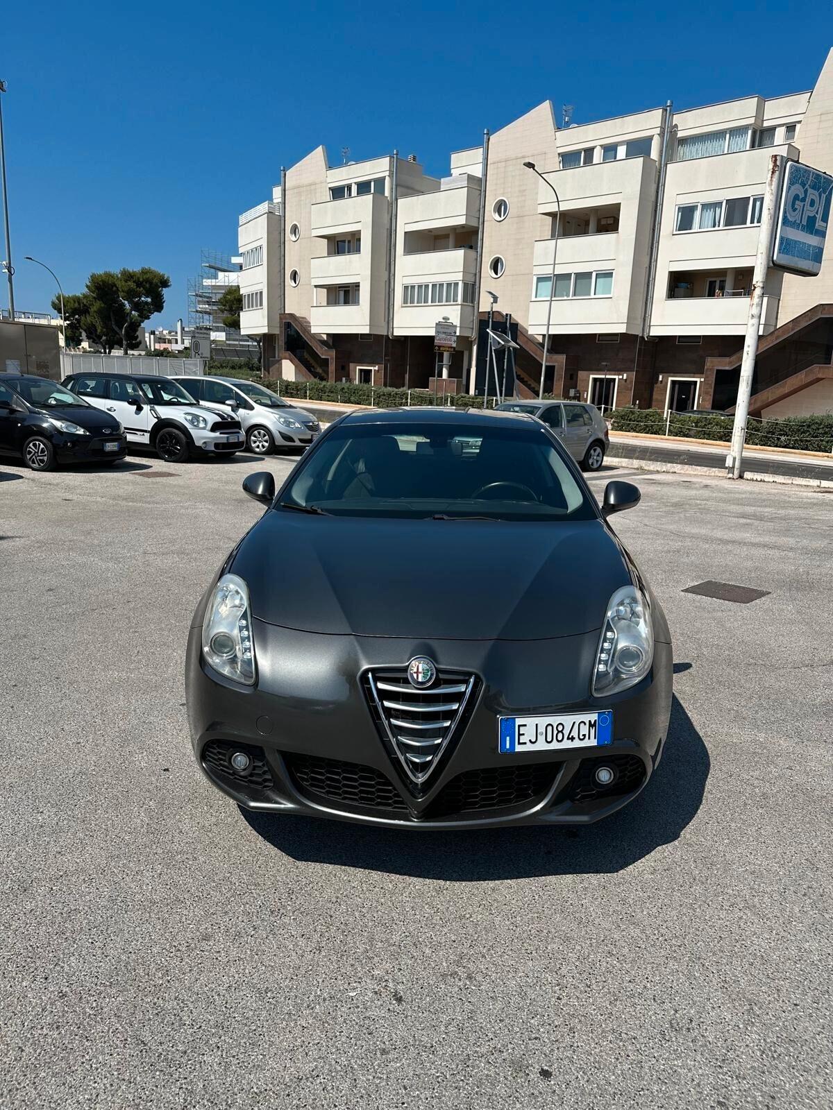 Alfa Romeo Giulietta 2.0 JTDm-2 140 CV Exclusive
