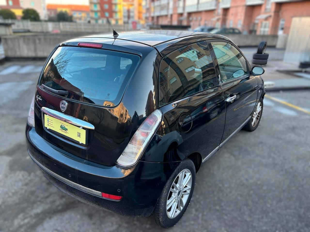 Lancia Ypsilon 1.2 Platino
