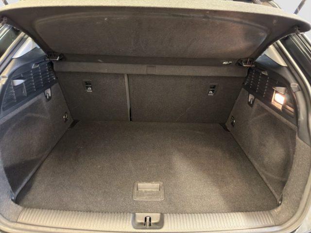AUDI Q2 Q2 35 TFSI S tronic Business Advanced