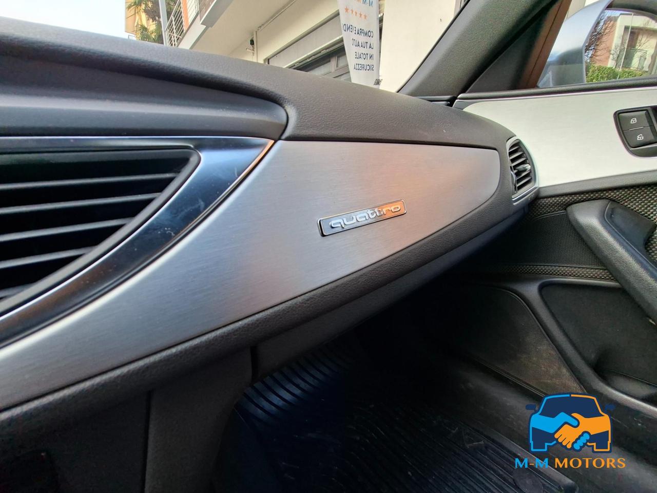 AUDI A6 AVANT S LINE gancio traino