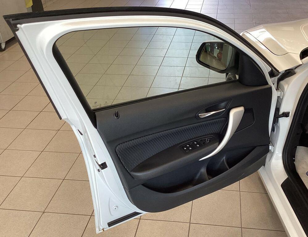 BMW Serie 1 5 Porte 120 d Business