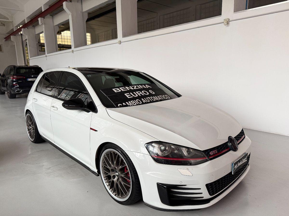 VOLKSWAGEN - Golf - GTI Performance 2.0 TSI DSG 5p. BMT