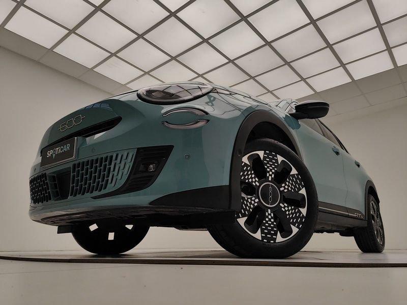 FIAT 600 IV 2023 1.2 hybrid La Prima 100cv auto